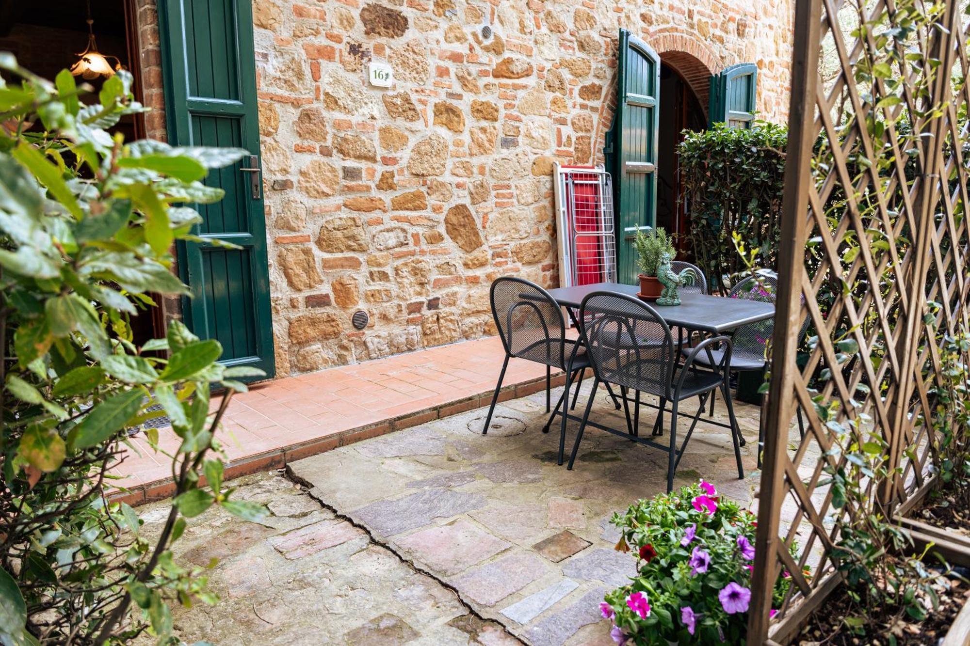 Borgo Il Poggio Agritourismo Villa Монтайоне Екстериор снимка